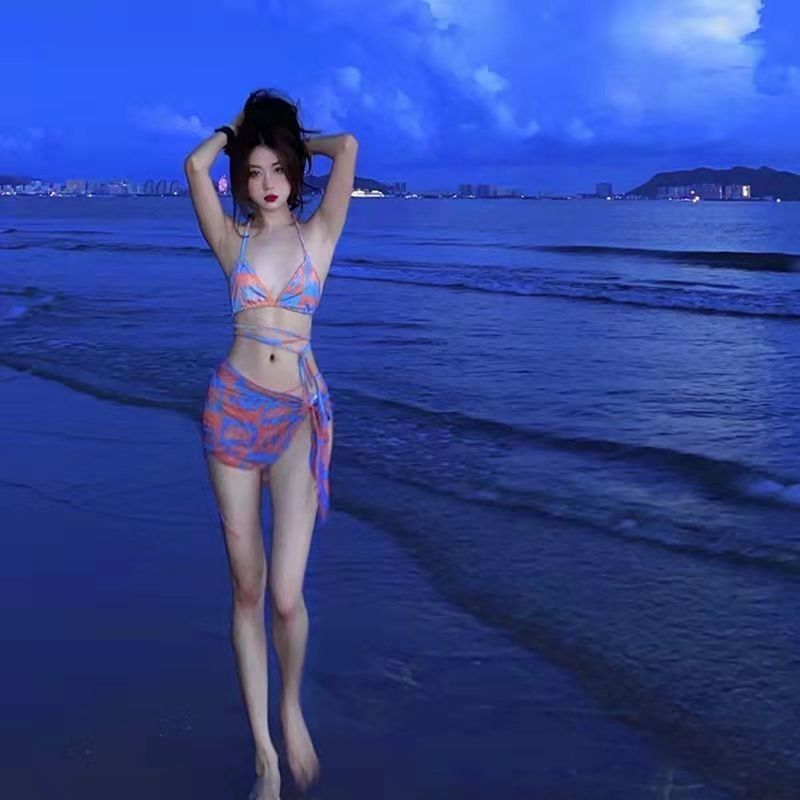 2026 New Women's 3 Piece Bikin - Vintage Fashion Instagram 评论和价格