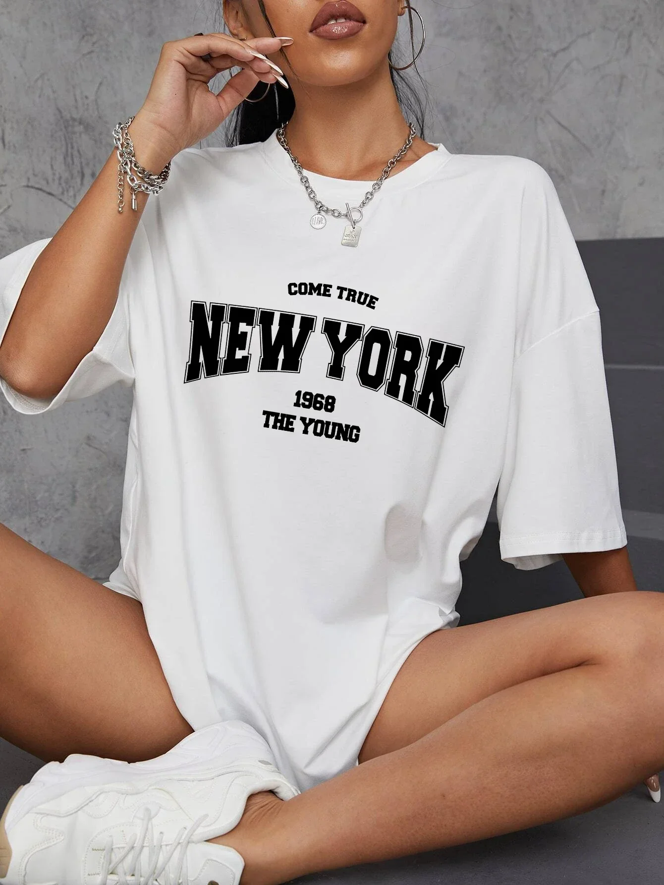 Vintage 1968 New York Graphic  - Vintage Fashion New York 评论和价格