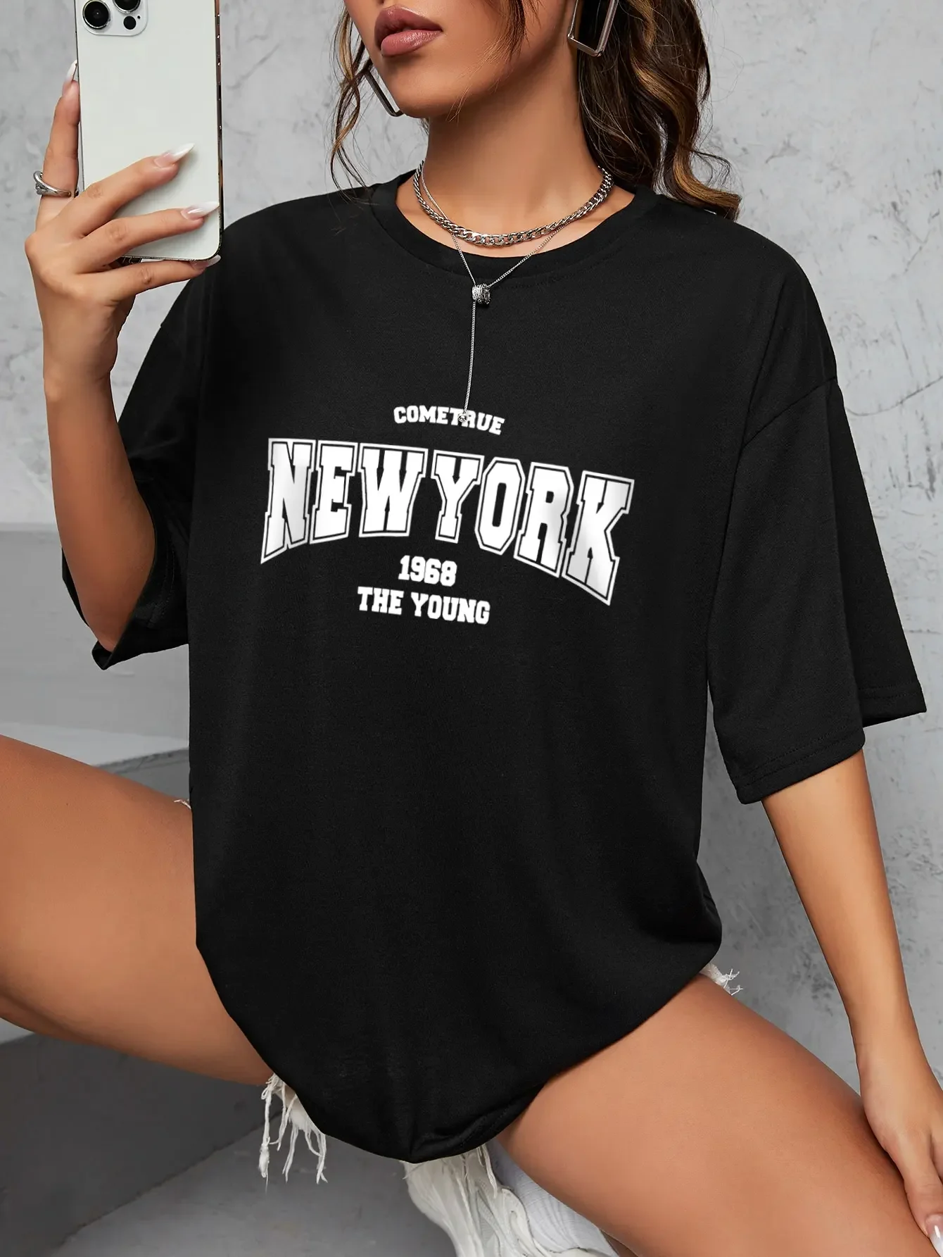 Vintage 1968 New York Graphic  - Vintage Fashion New York 评论和价格