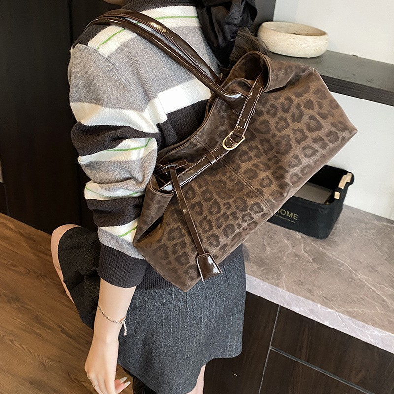 Vintage Leopard Print Tote Bag - Vintage Fashion Shop 评论和价格
