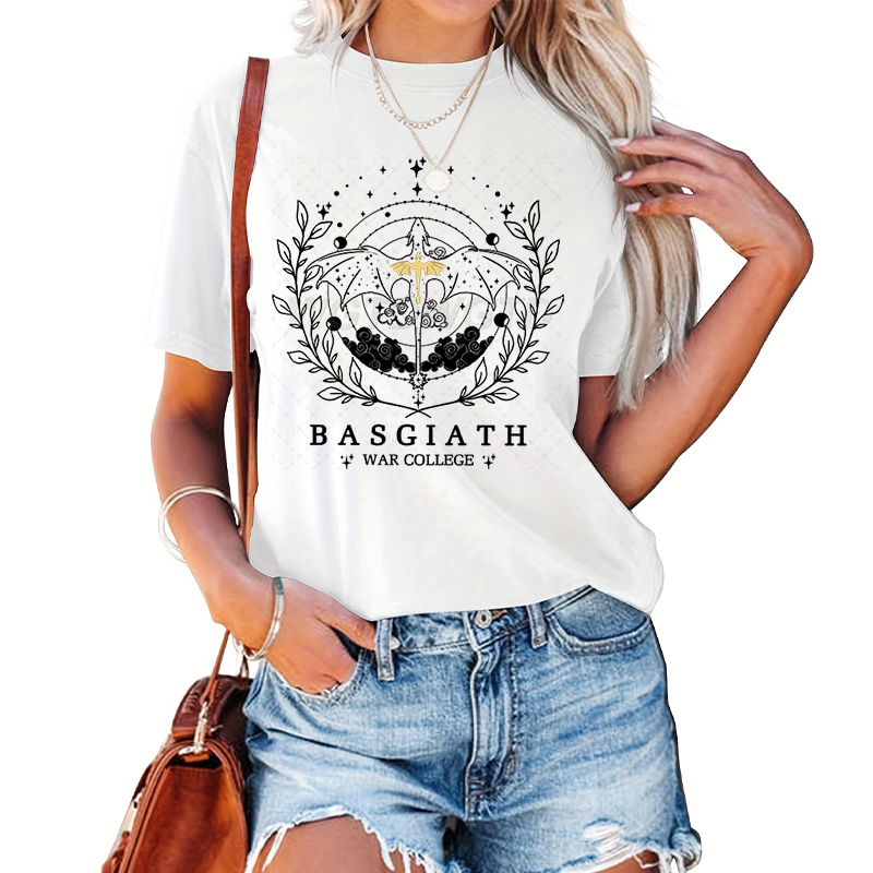 Funny Vintage Dragon Graphic T - Vintage Fashion Books 评论和价格