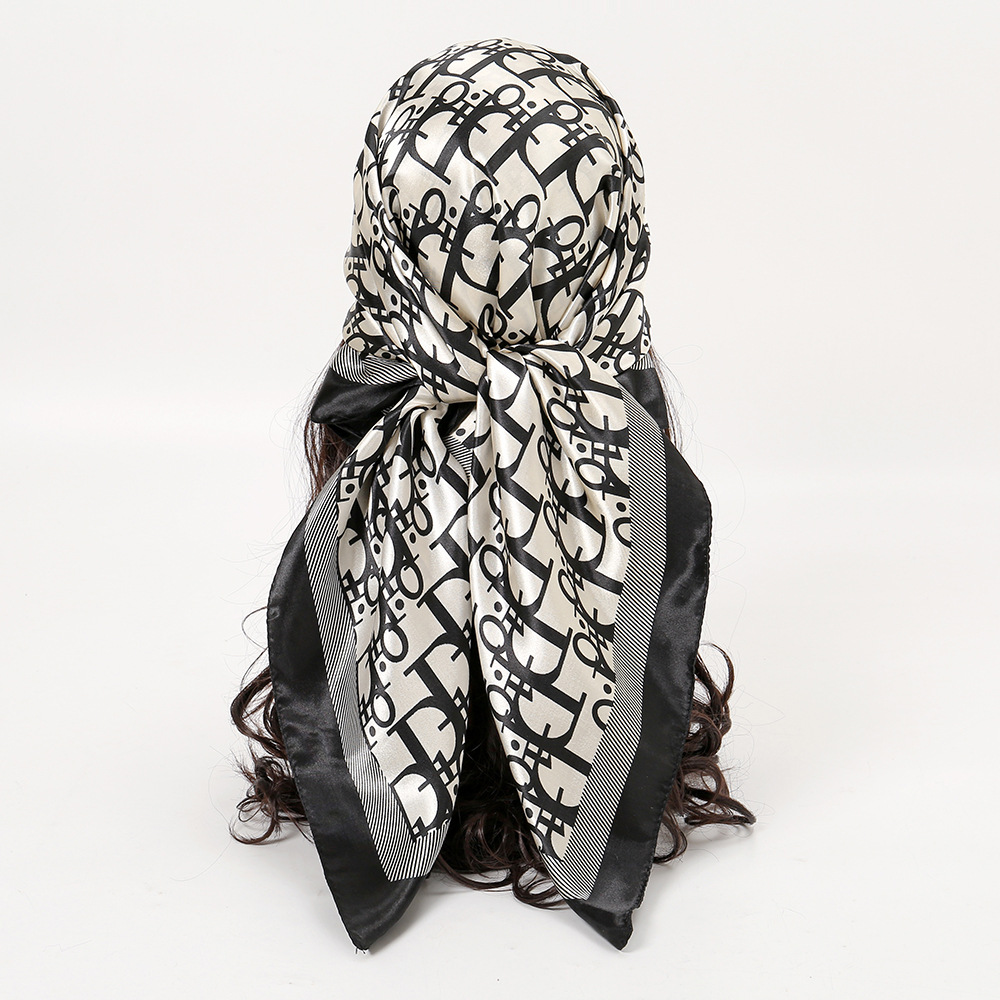 1 Pcs 90cm Ladies' Silk Scarf  - Vintage Fashion Shop 评论和价格